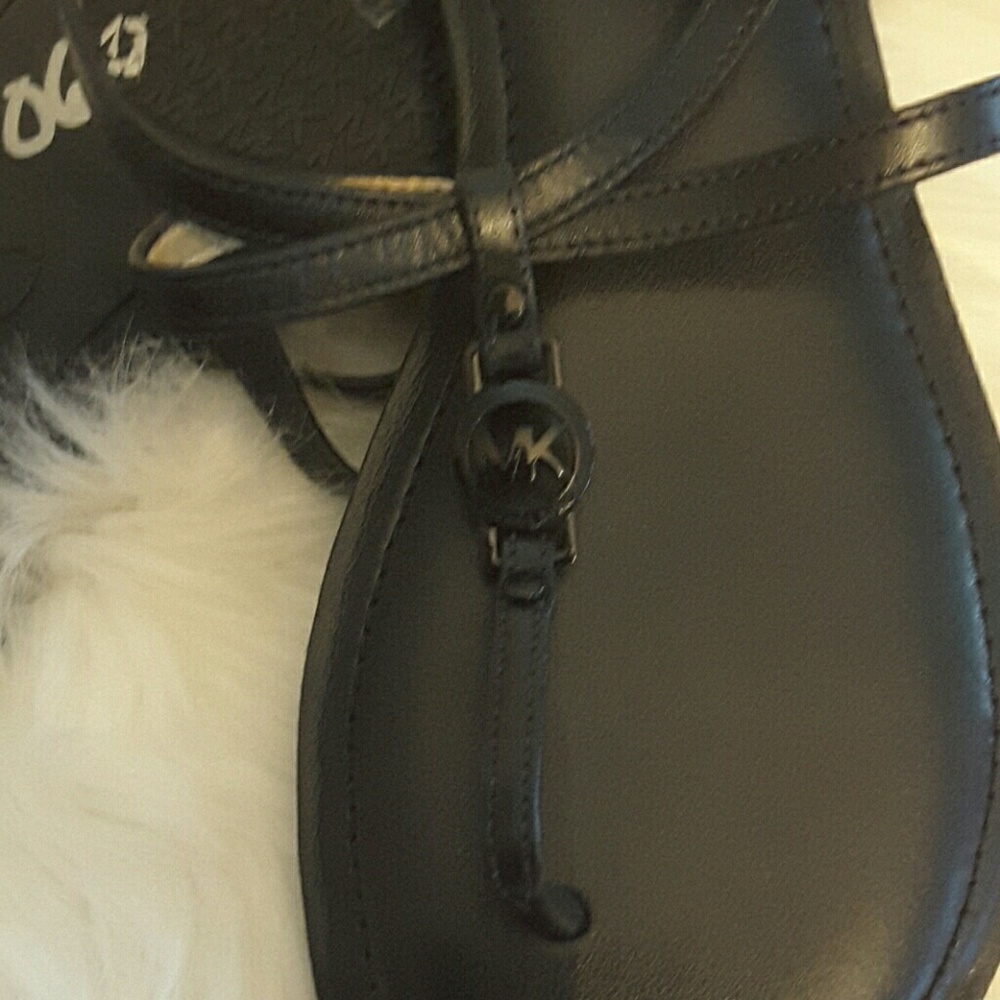 Michael kors flat sandals in black - Picture 6 of 8